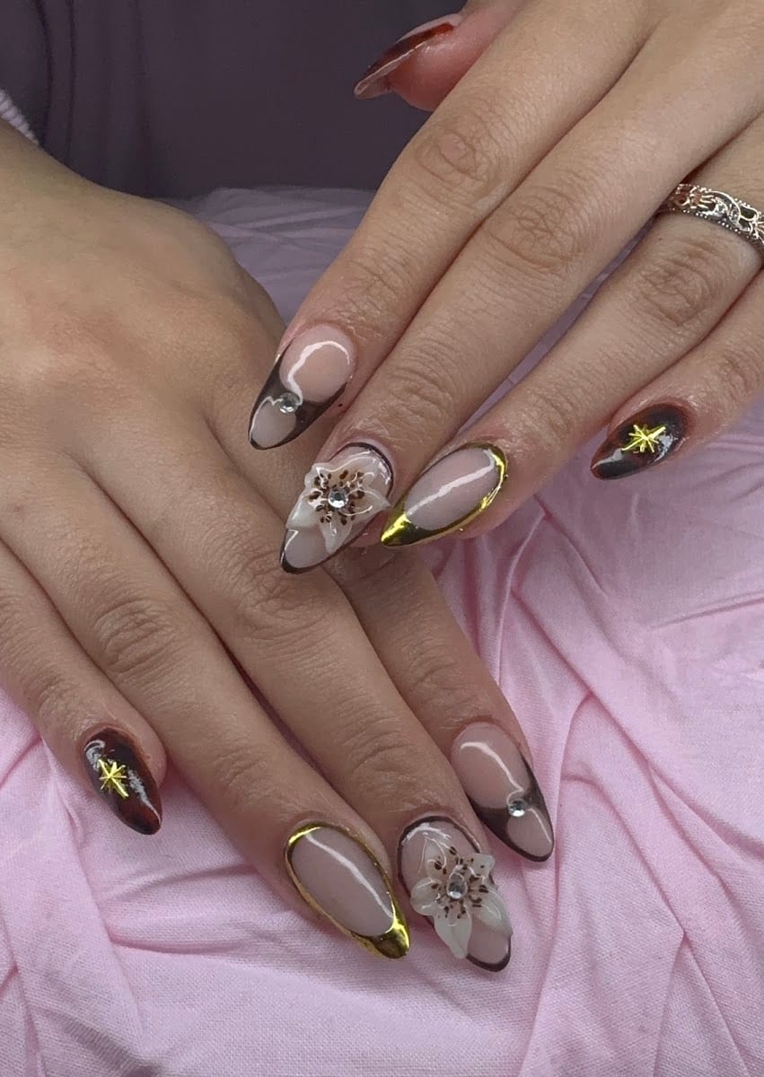 Blossom nails