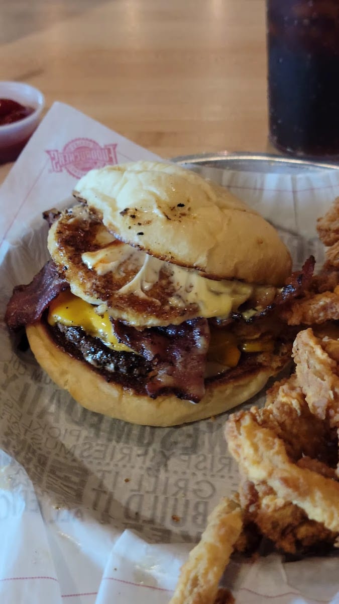 Fuddruckers, photo 3
