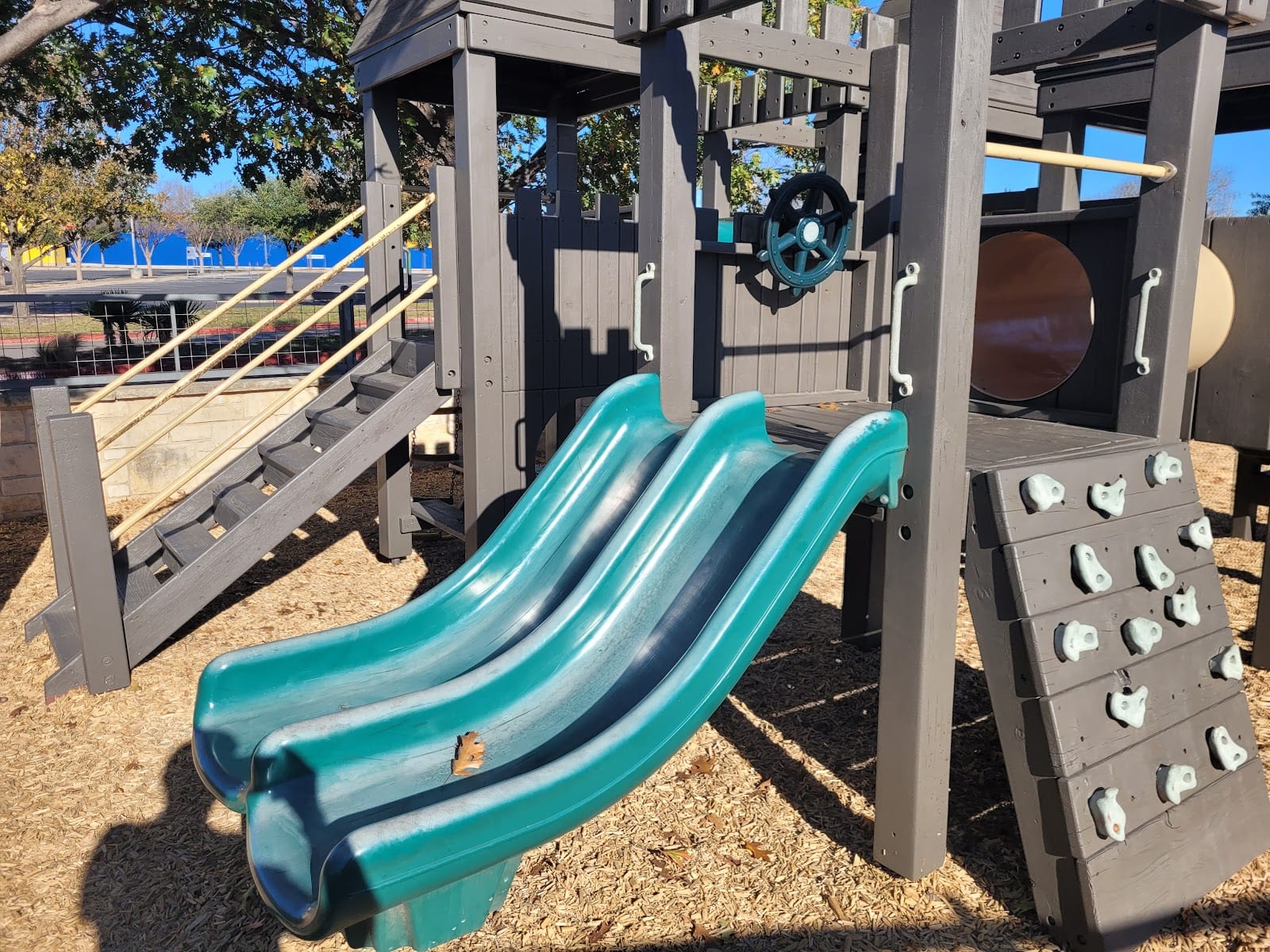 University Oaks Play Area