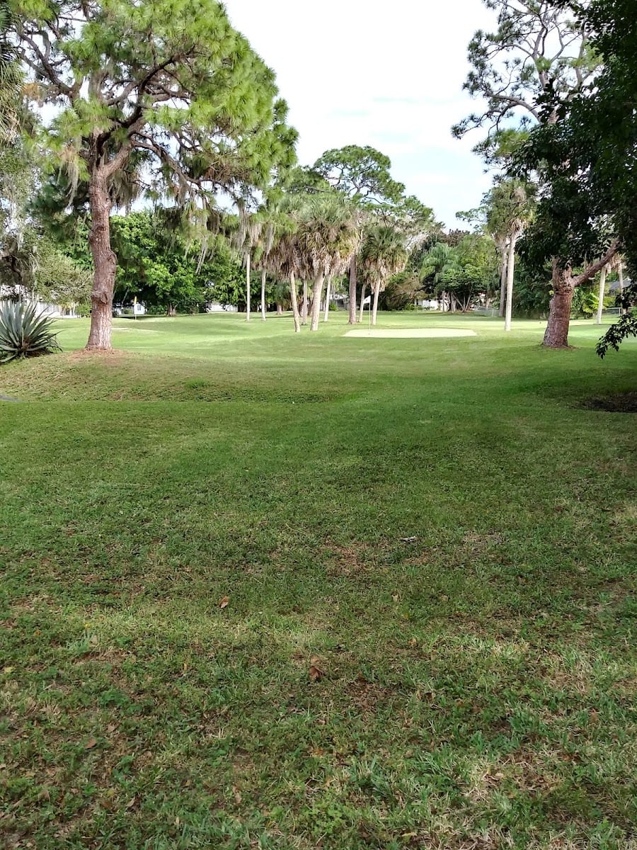 Bayshore, Sorrento Par 3 Golf Course, photo 2