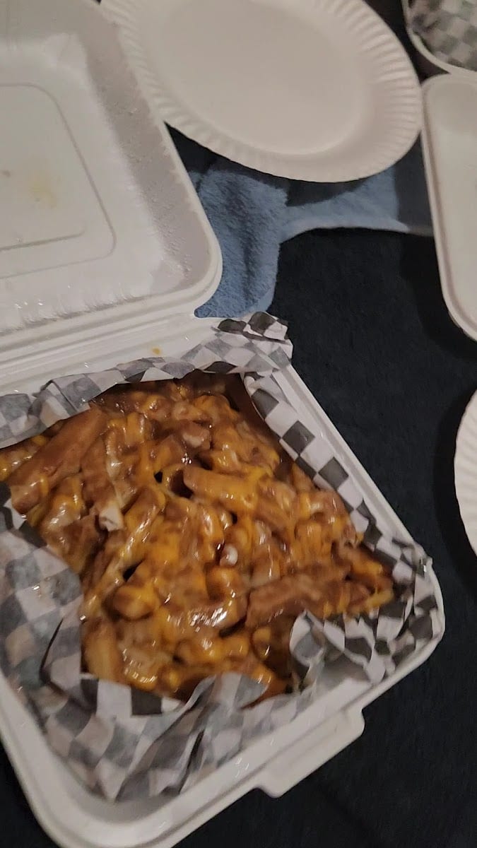 BENDALE DAYMOON BREAKFAST & WINGS, photo 2
