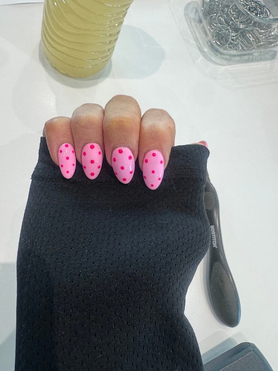 Niki Nails & Spa, photo 2