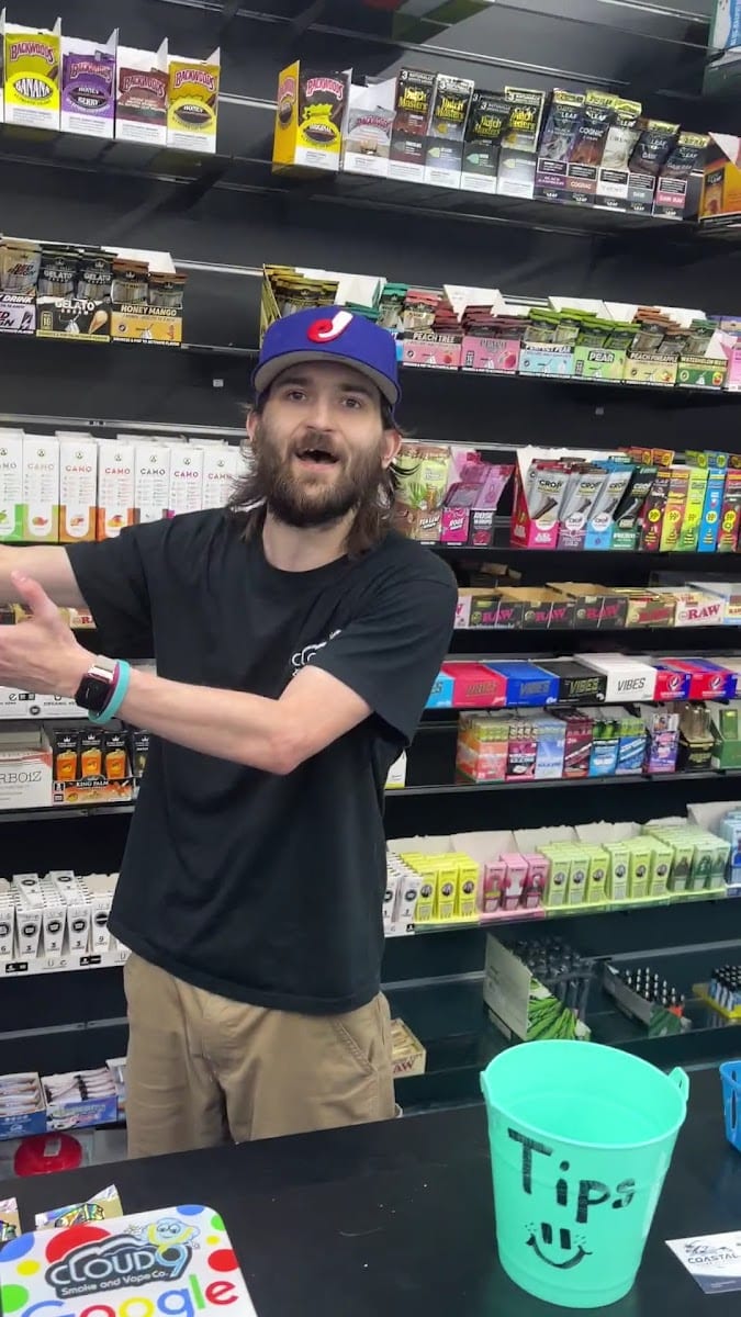 Cloud 9 Smoke Shop, Vape, & Hookah Co. - Panama City, photo 2