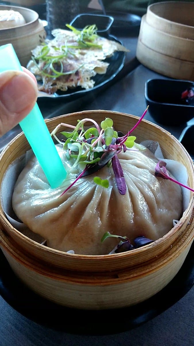 Dumpling Time Design District, photo 2
