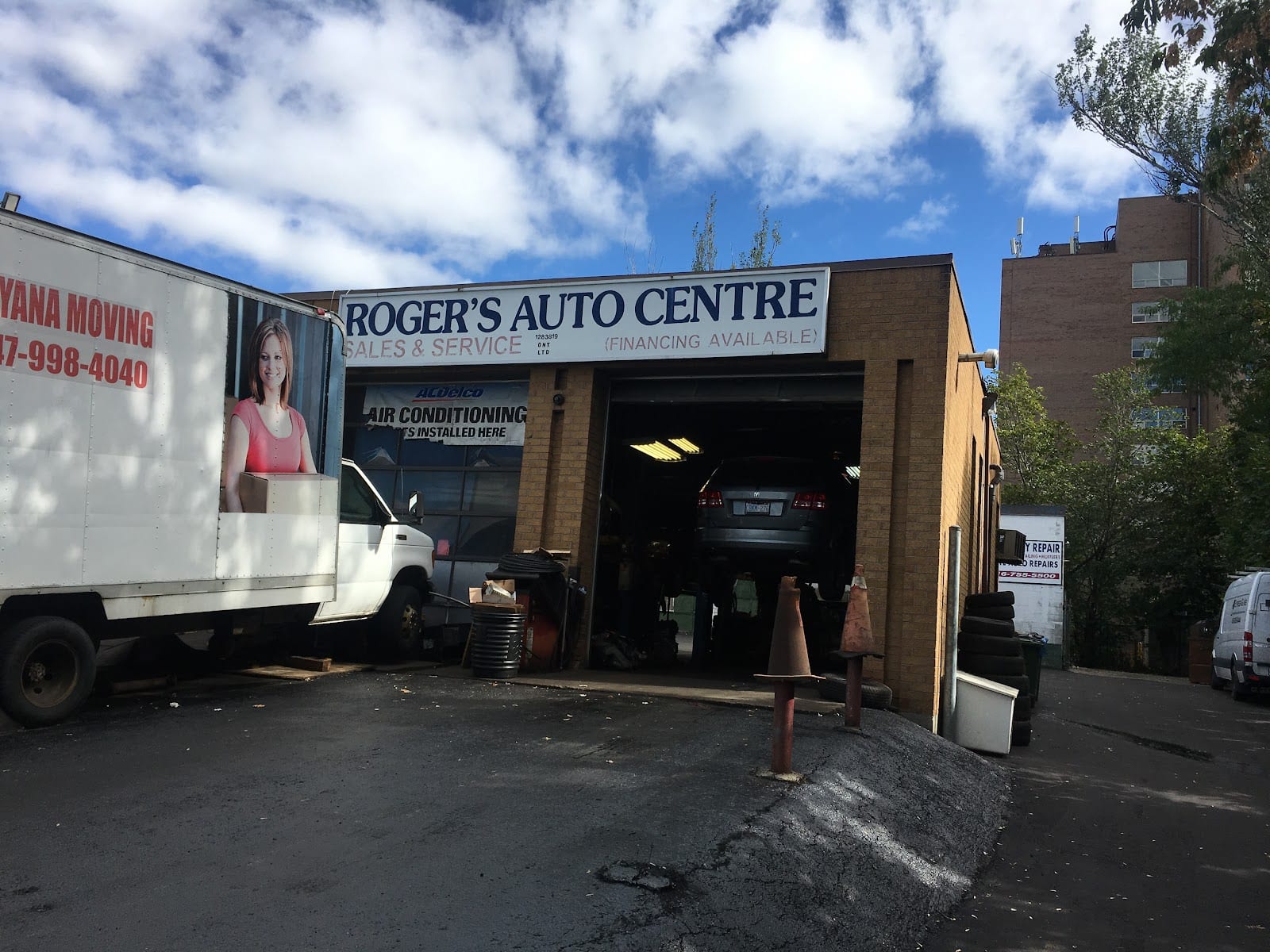 Roger’s Auto Center