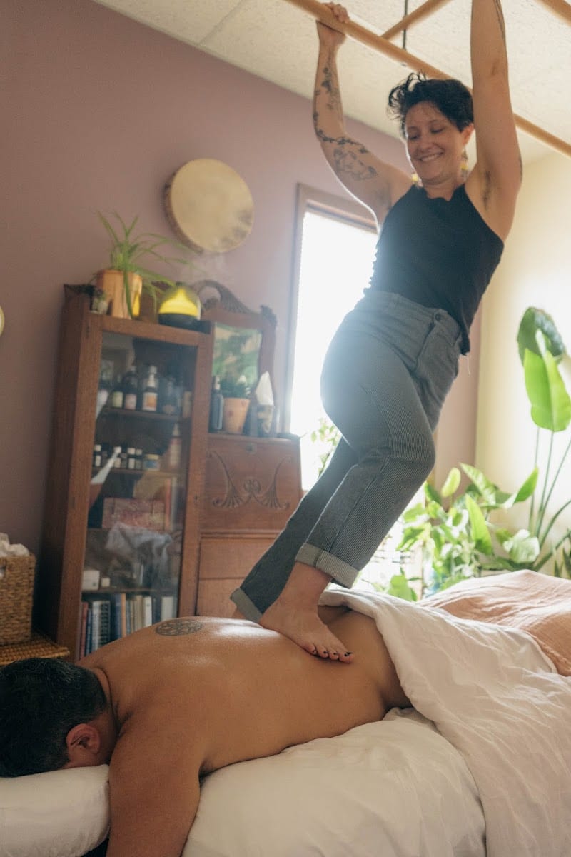 Homebody Massage & Wellness