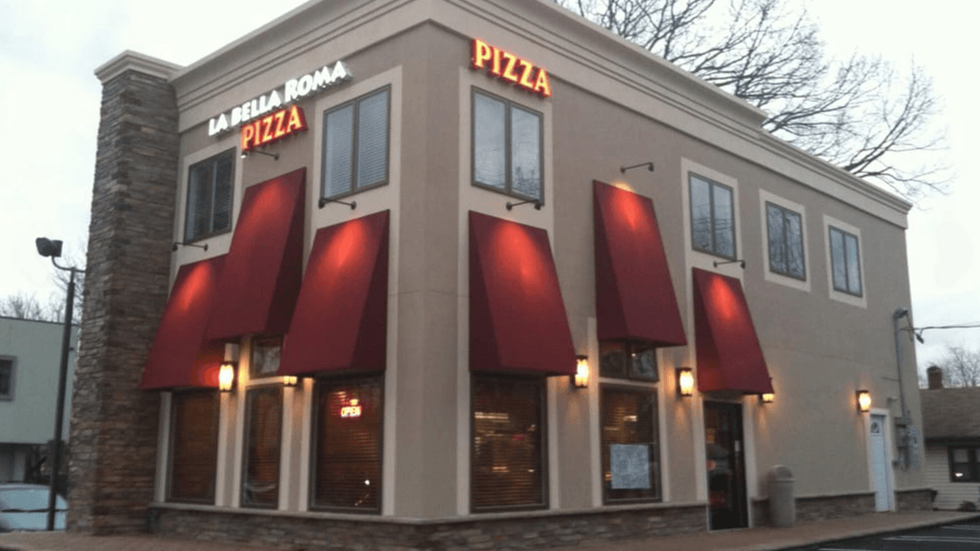 LA Bella Roma Pizzeria