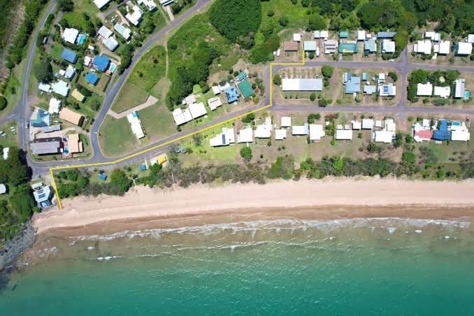 Sarina Beach Motel, photo 2