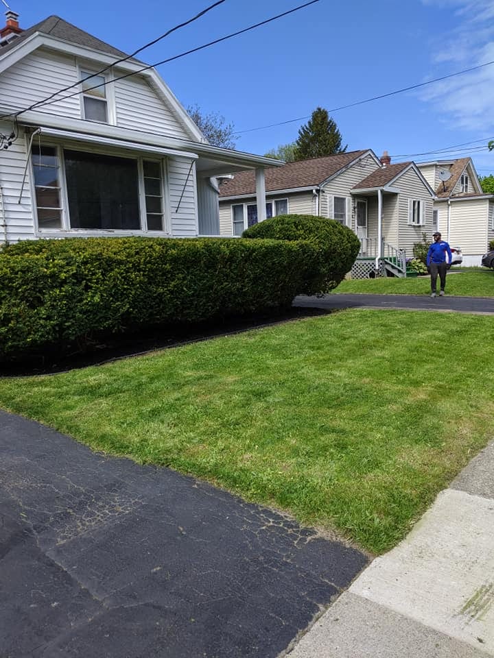 MRB Snow and Lawn - Rochester, photo 4