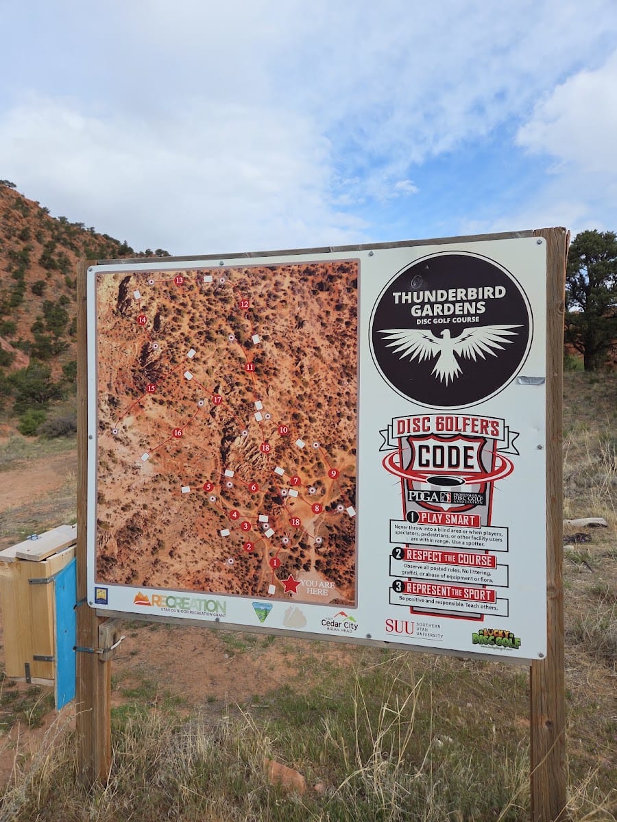 Thunderbird Gardens Disc Golf Course, photo 3