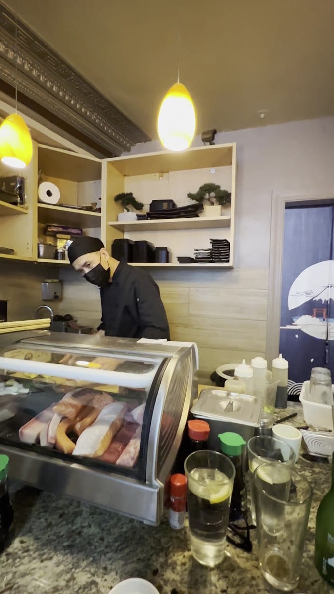 Akiko's Sushi Bar, photo 3