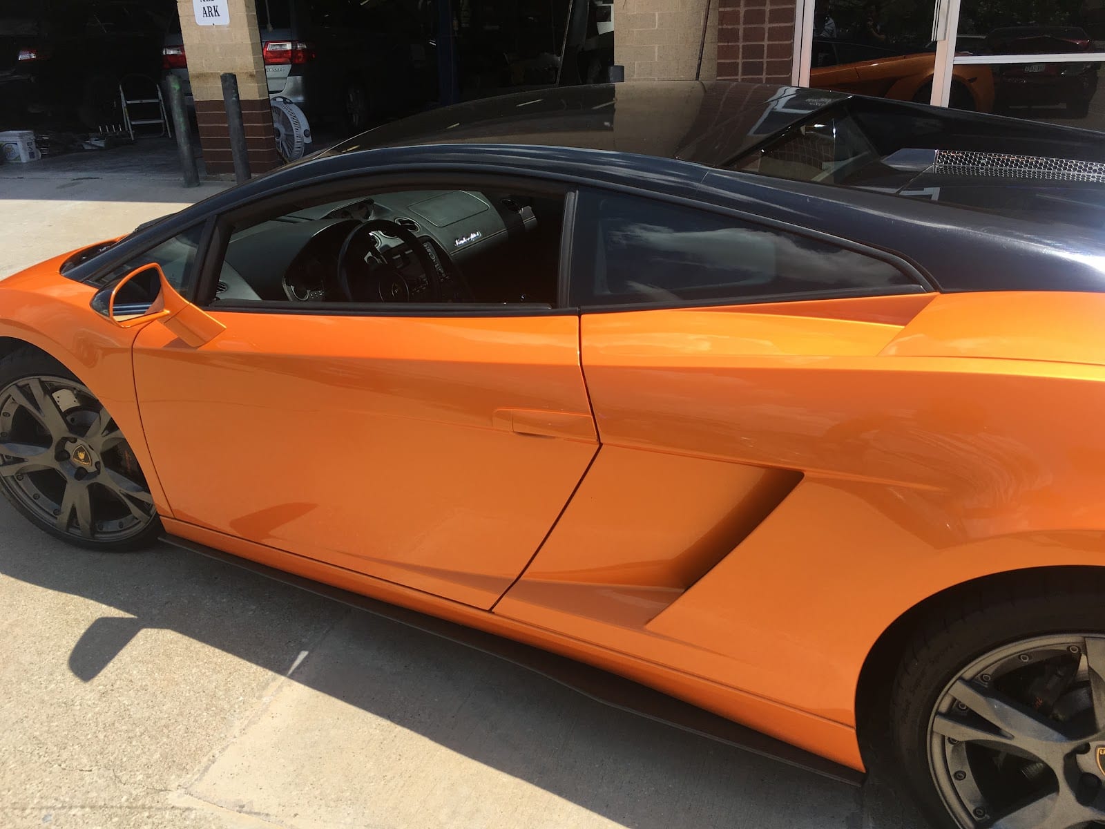 AUTO COLLISION BODY REPAIR, photo 3