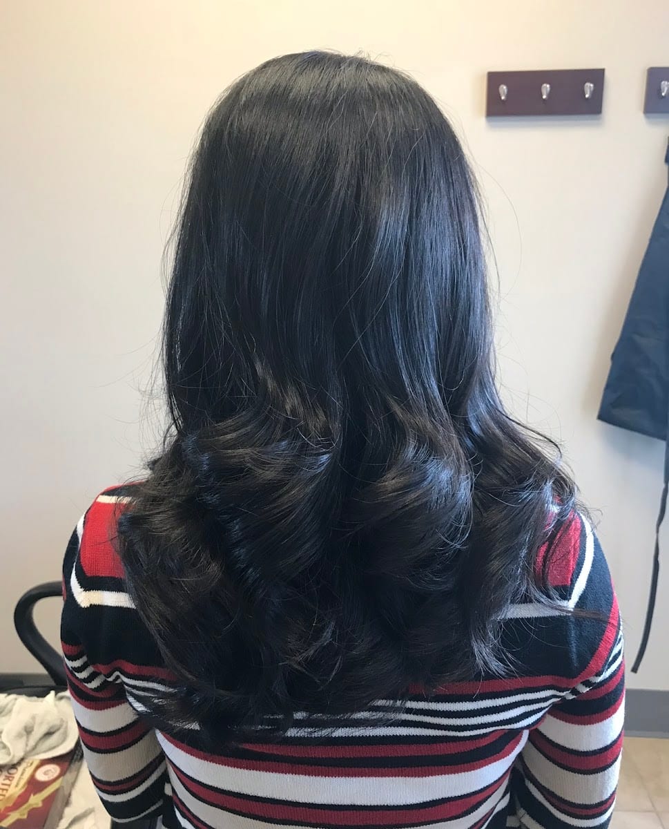 Posh Hair & Lash Lounge