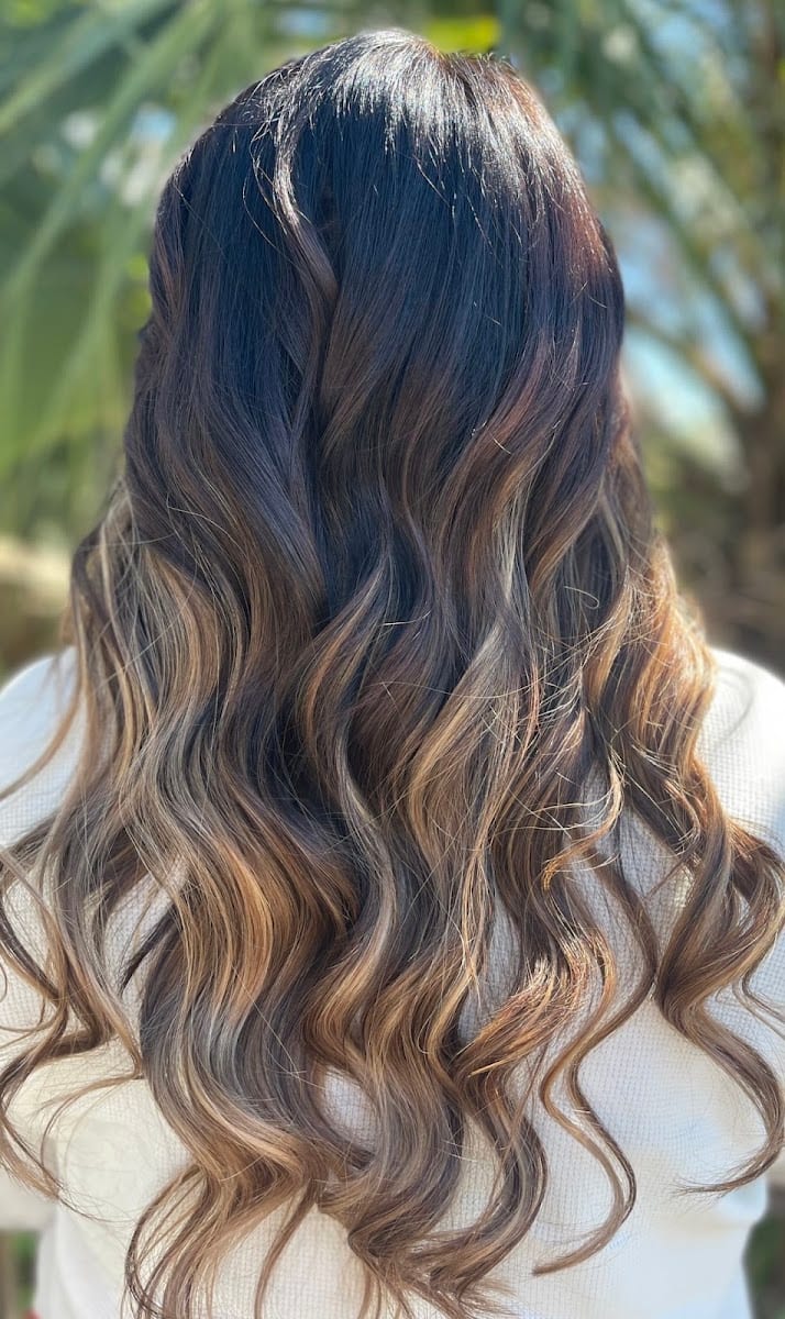 Heidi’s Salon Inc.