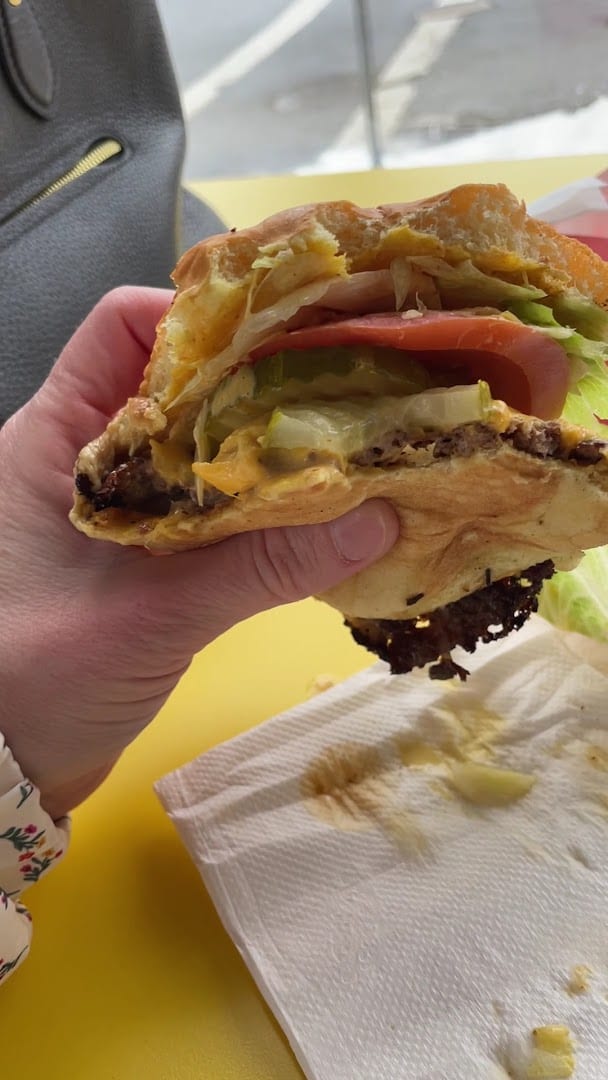 Herbie's Burgers, photo 2