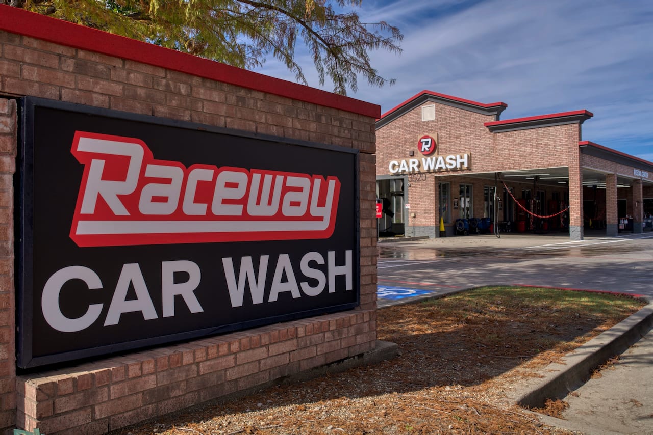 Raceway Express Car Wash, photo 2
