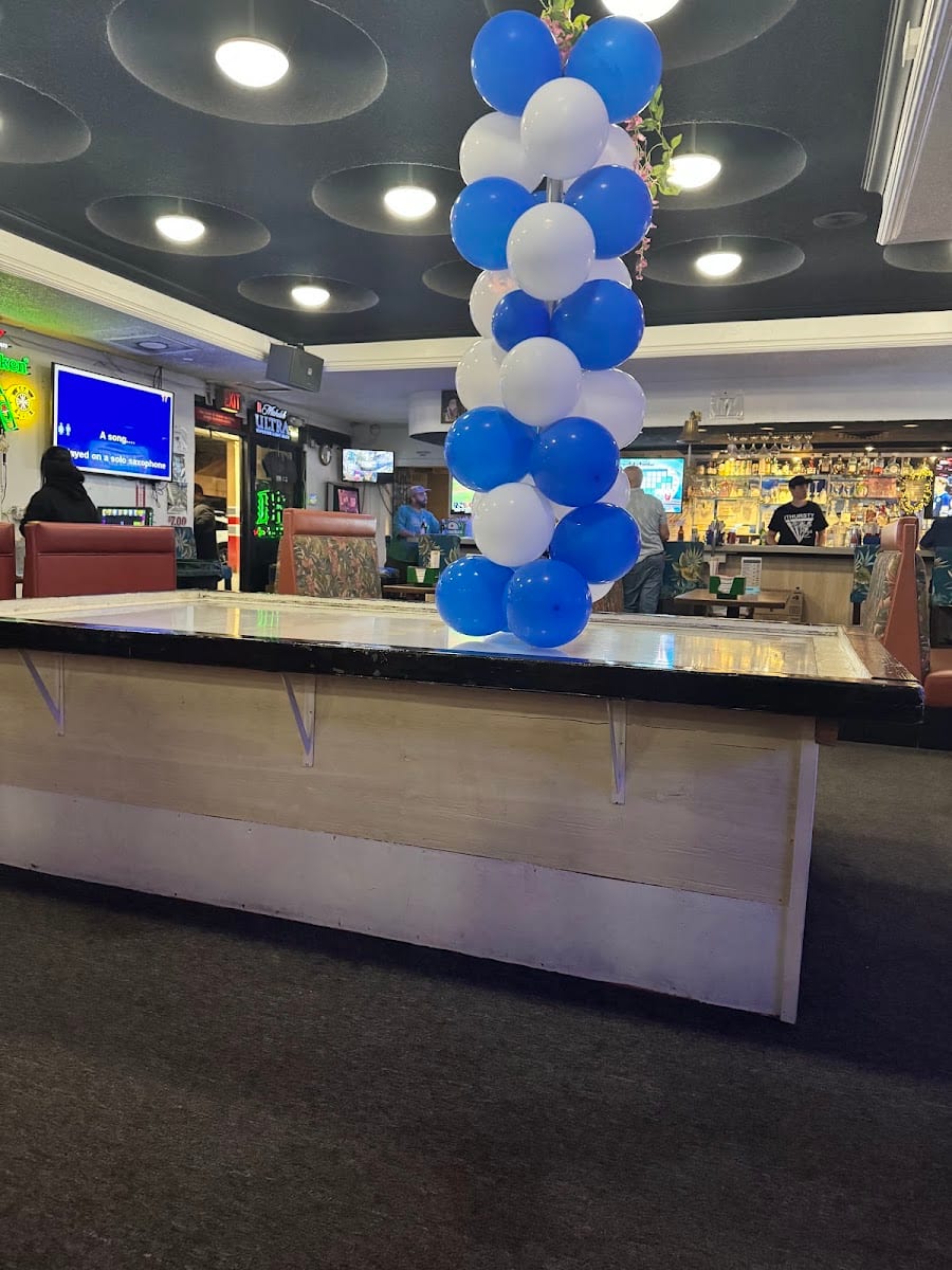 Uncle Troy's Bar and Grill, photo 3