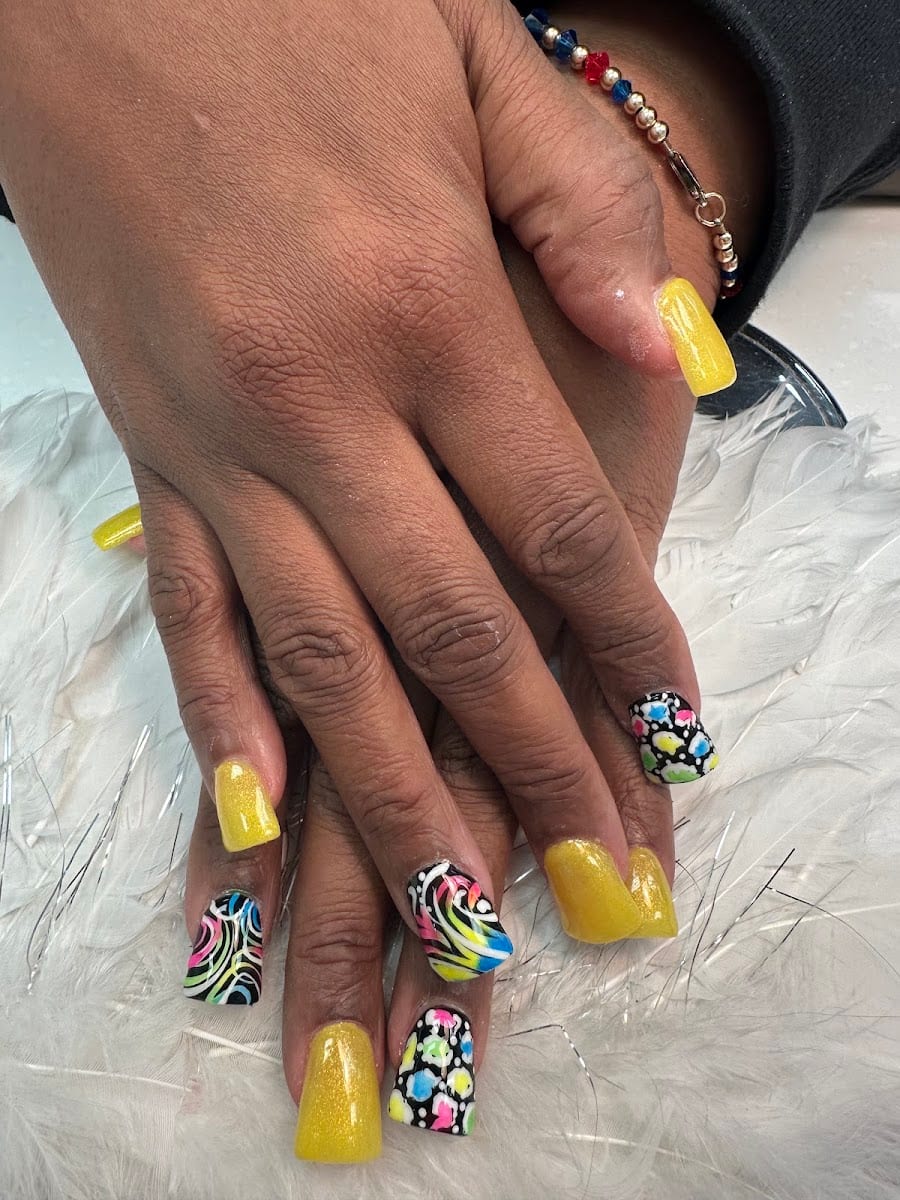 Luxury Nails