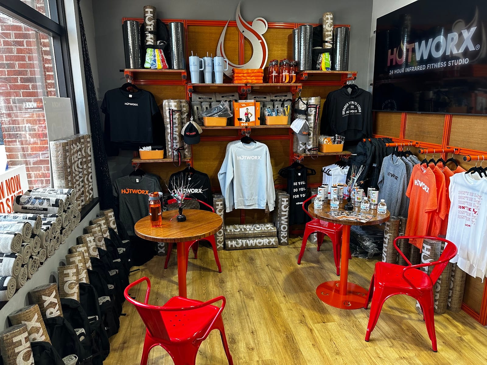 HOTWORX - Doylestown, PA - Mercer Square, photo 3
