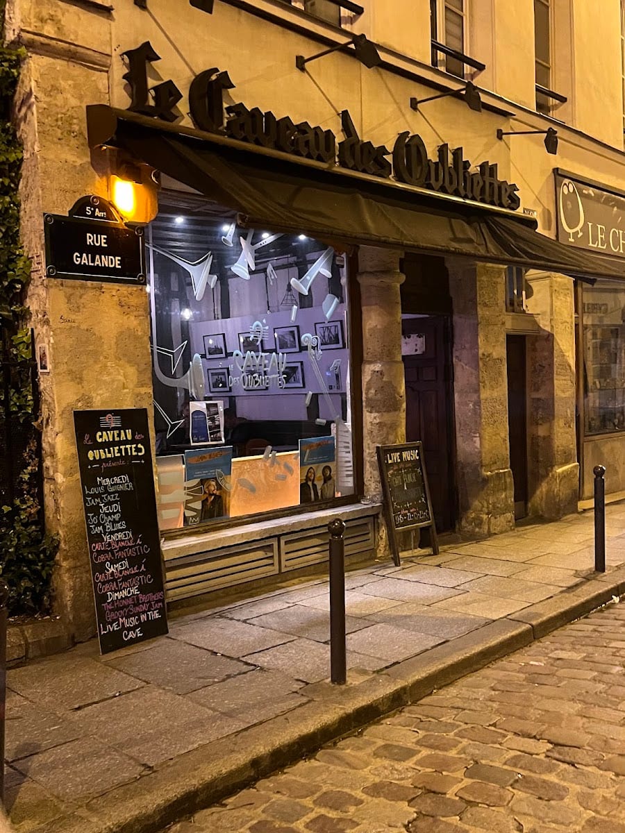 Le Caveau des Oubliettes