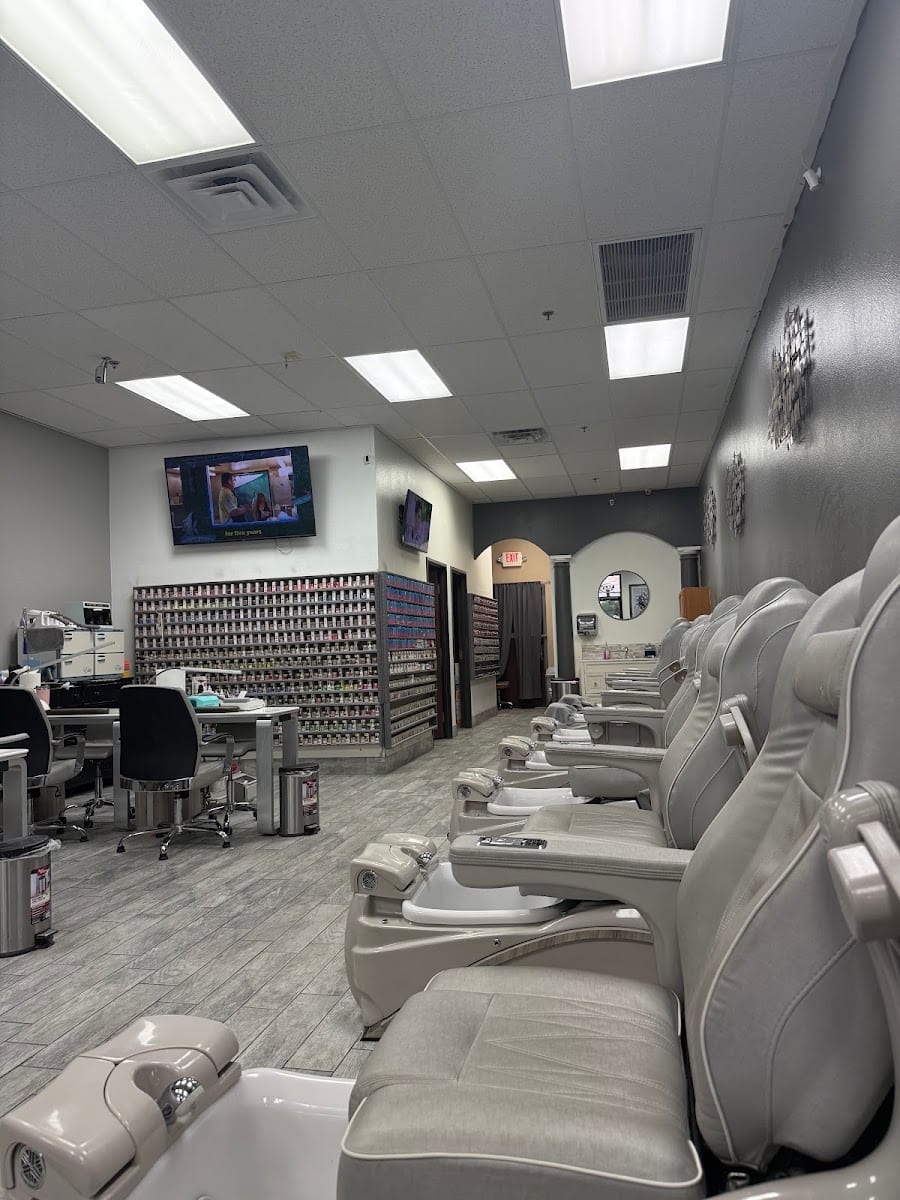 The Spot Nails & Spa