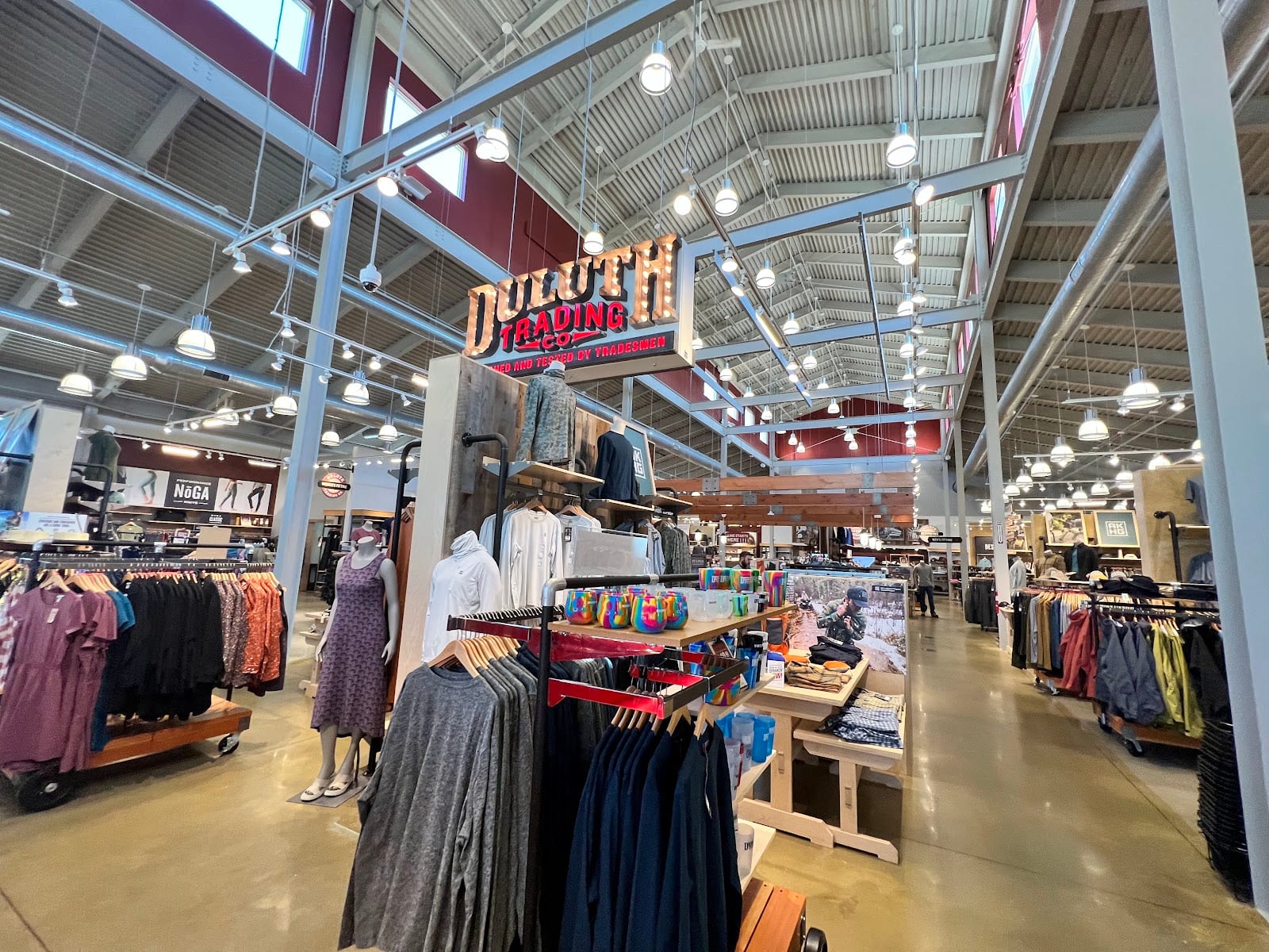 Duluth Trading Company, photo 3
