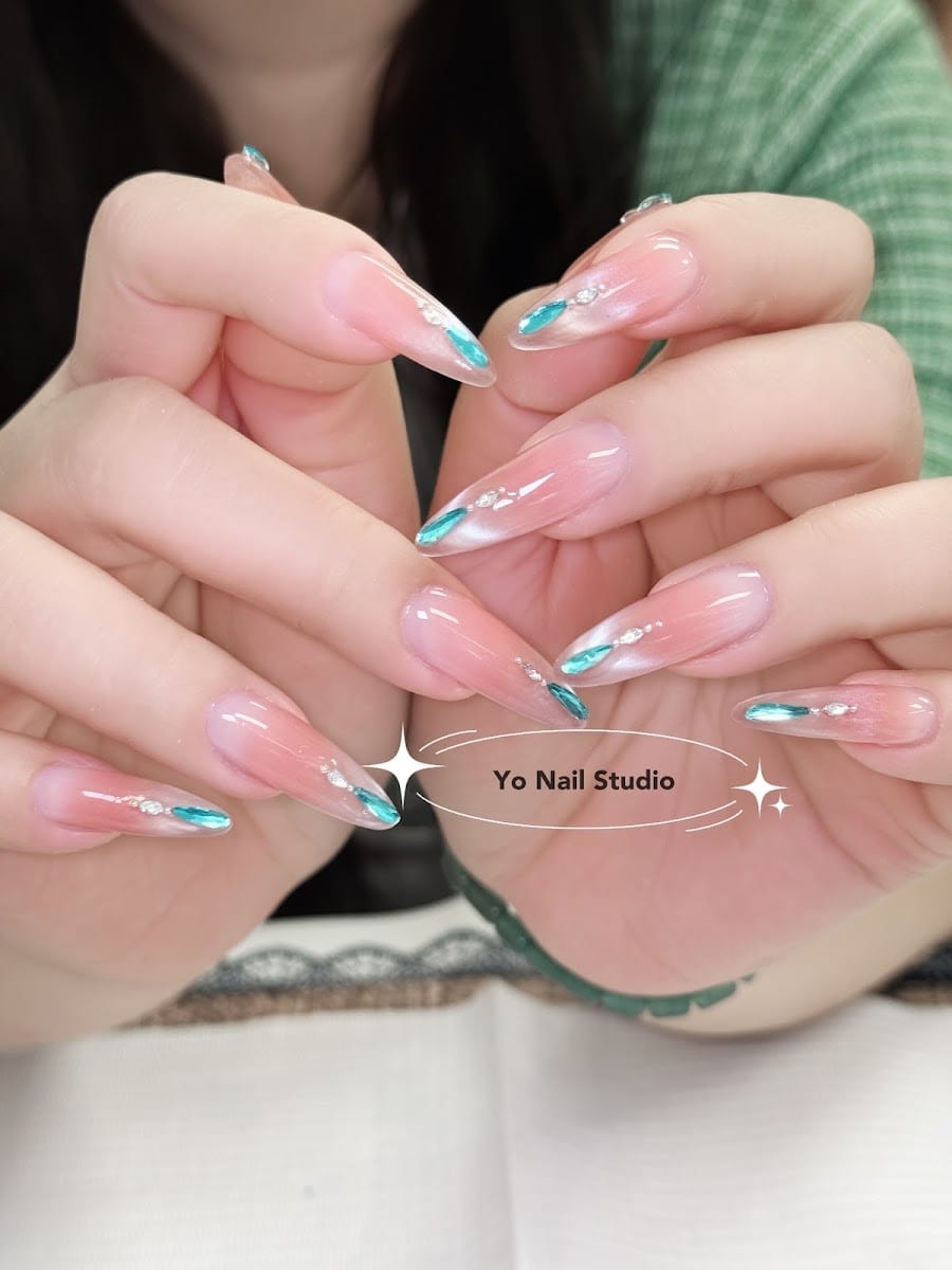 Yo Nail Studio