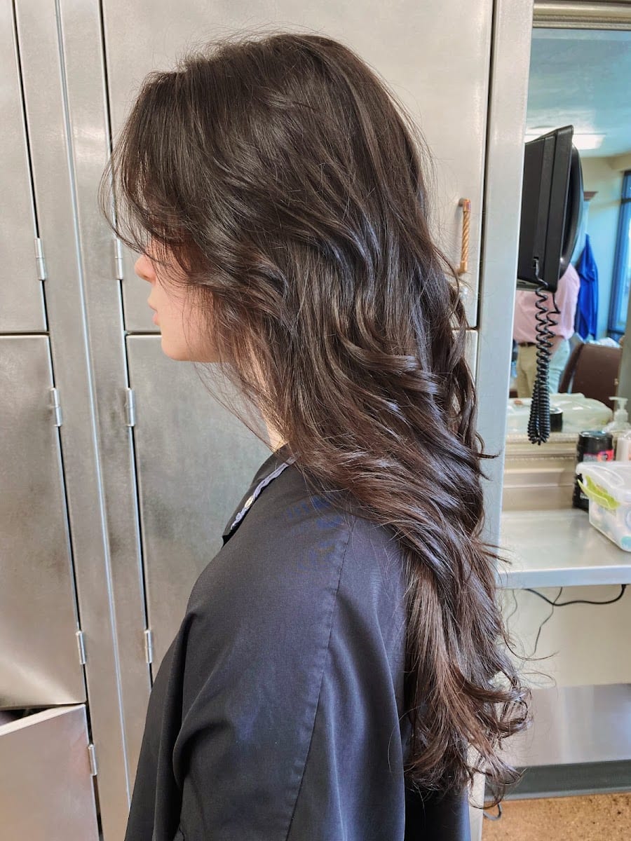 JLoyola Hair Studio ✂