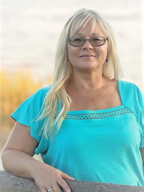 Jessica Albritton, Broker-Associate, CRS, C2EX, CREN, Realtor® with Beachy Beach Real Estate