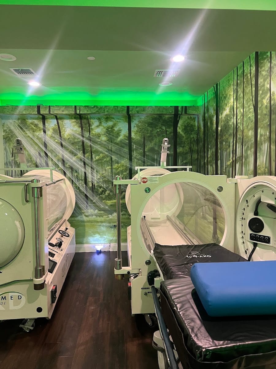 Med Spa Studios & Genesis Hyperbaric Therapy, photo 3