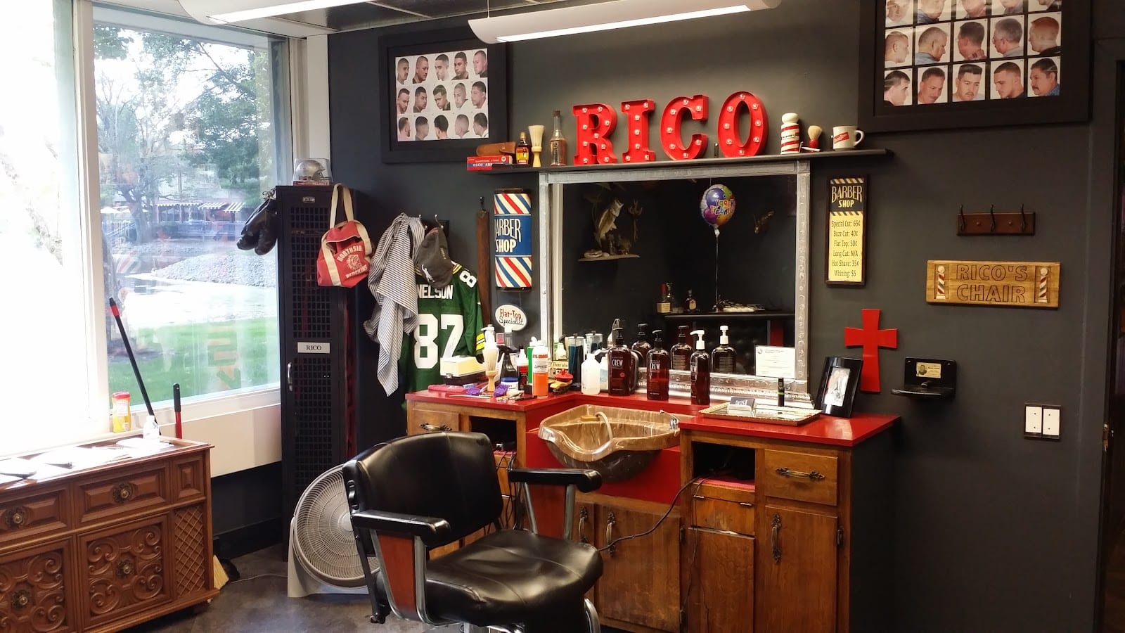 Rico's Barber Shop, photo 3