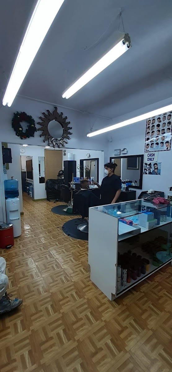 Geminis Barber Shop