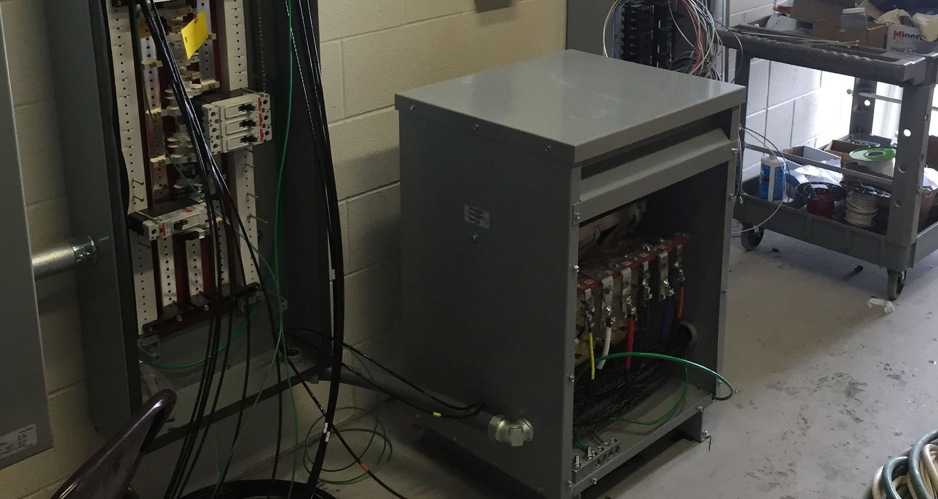 Shouldice Electrical Division, photo 4
