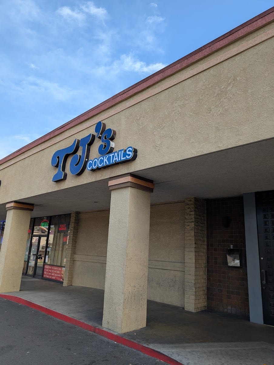 TJ's Cocktails