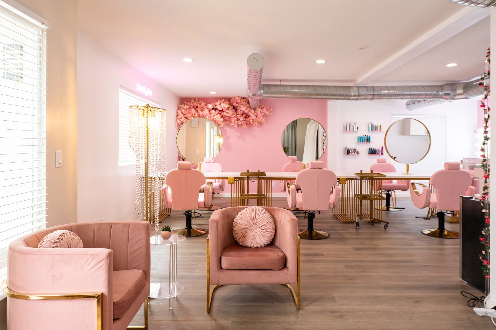 Spark Beauty Co., photo 4