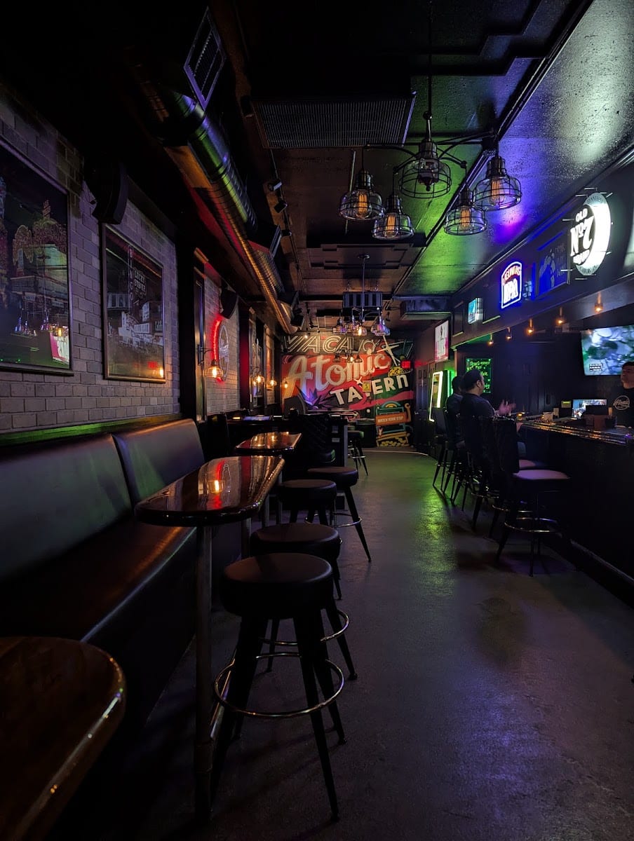 Atomic Tavern, photo 3