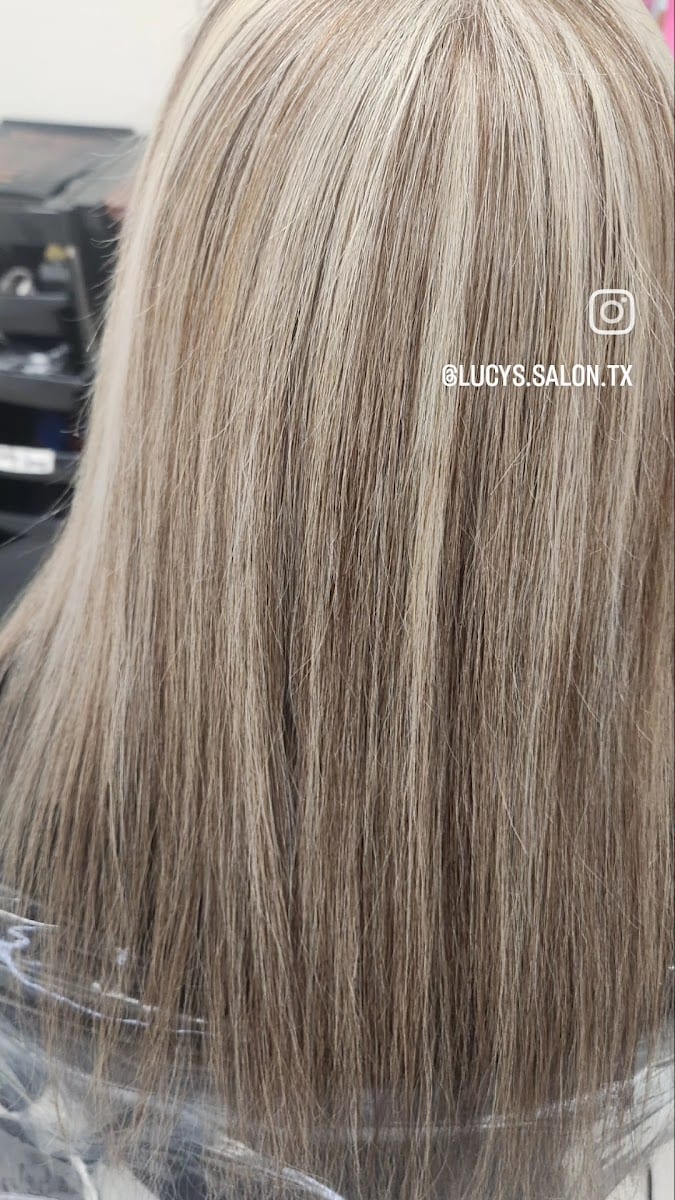 Lucy's Salon, photo 3