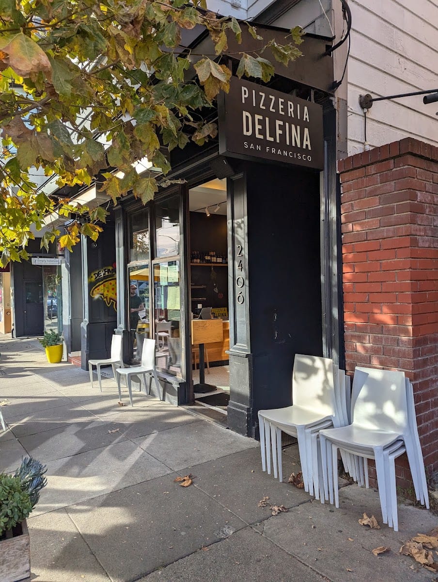 Pizzeria Delfina