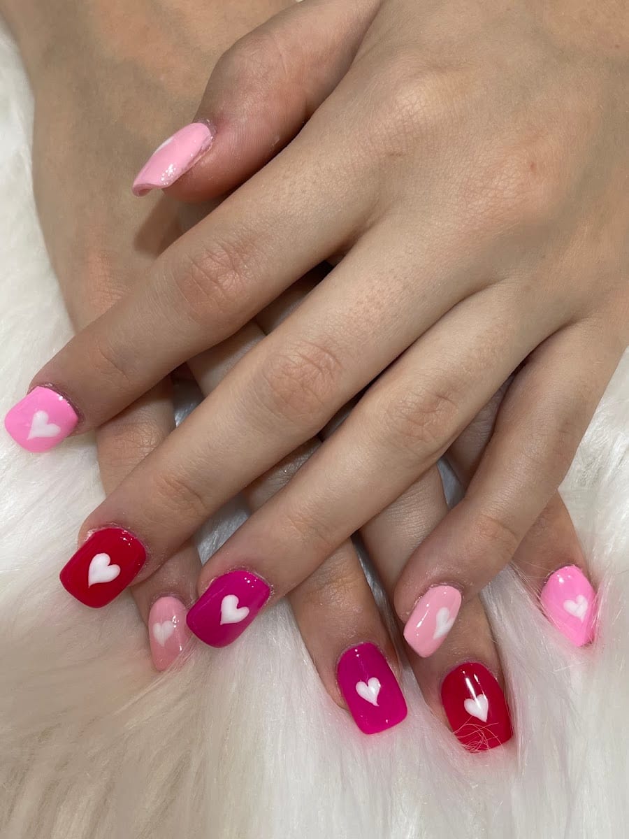 YB Nails
