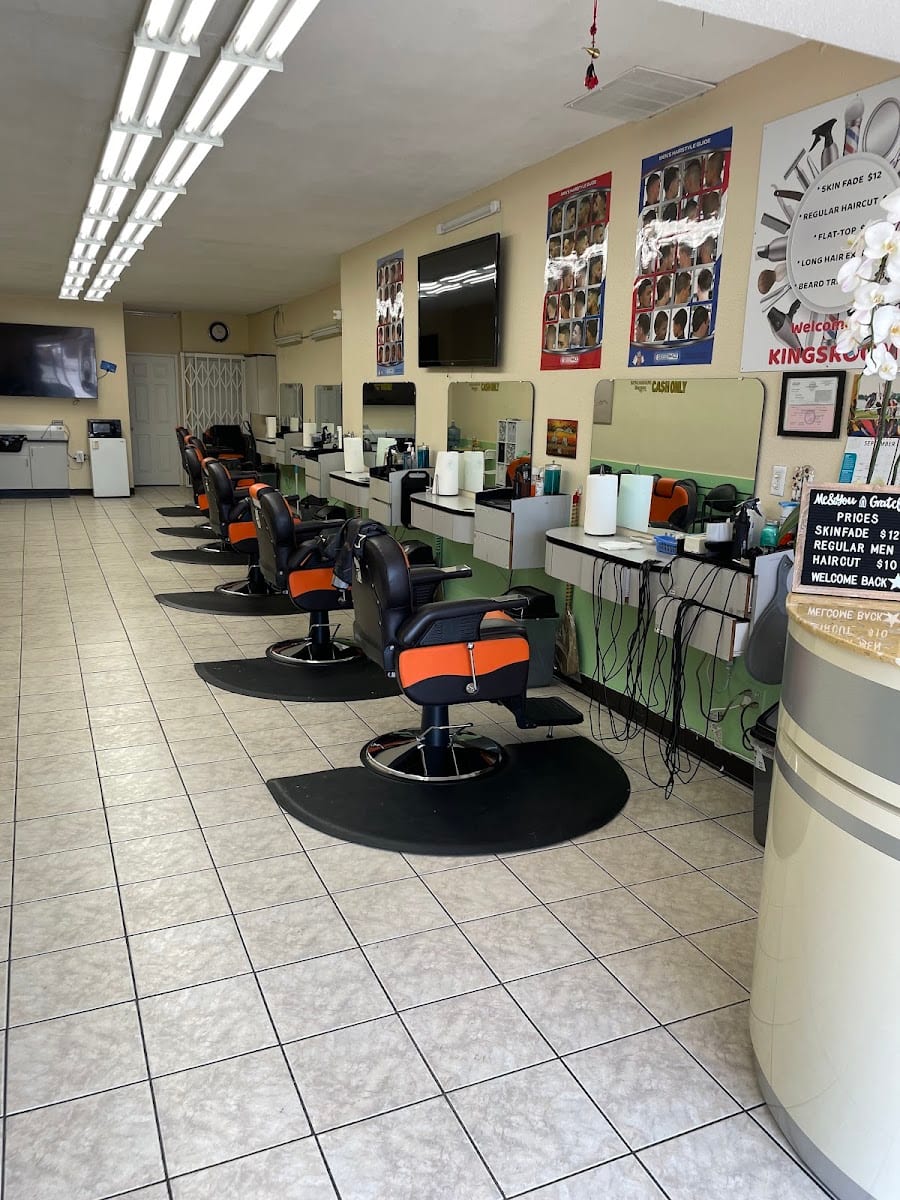 Tony's Barber Center, photo 4