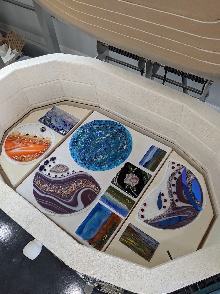Dana Worley Fused Glass Designs (dba Jester's Baubles)