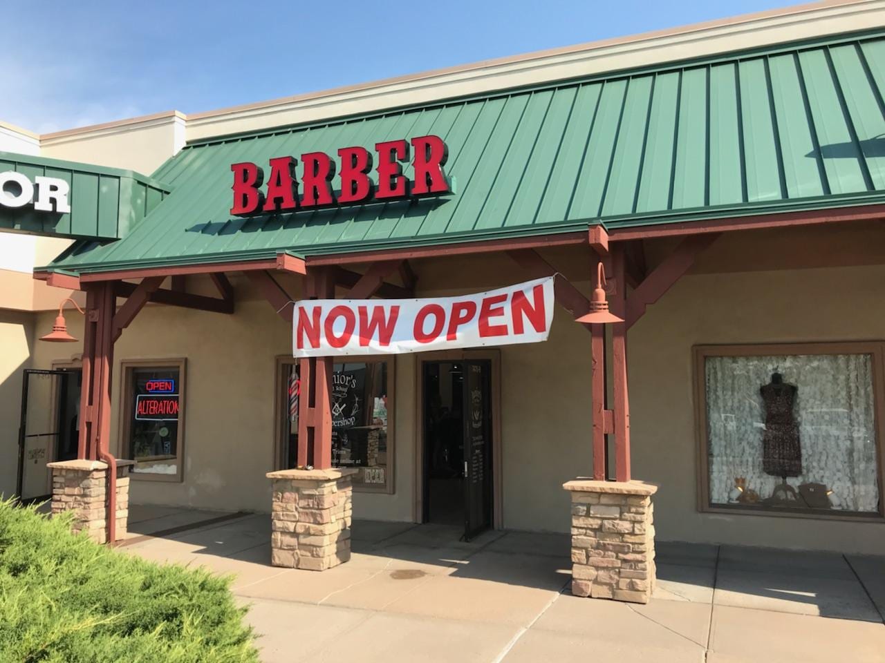 Junior's Oldschool Barbershop, photo 2