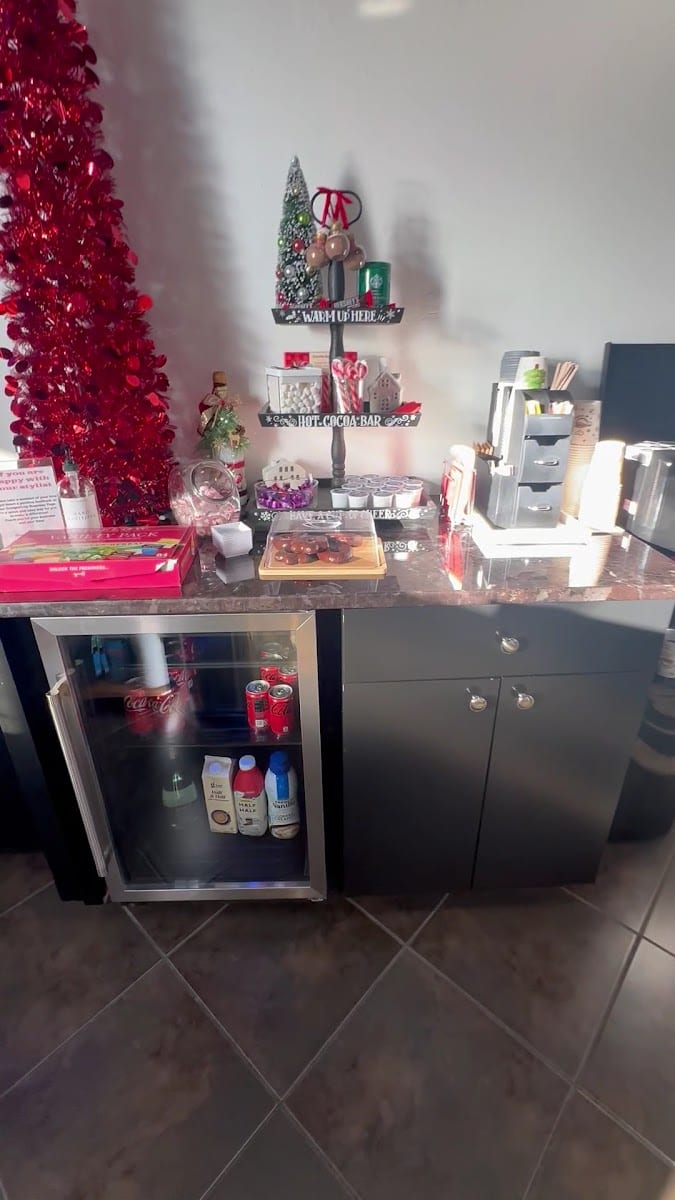 Inspirations Salon And Day SPA, photo 3