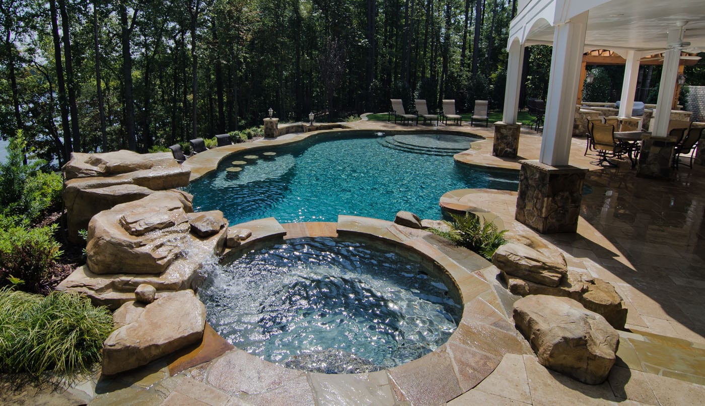 Ultra Pool Cleaning