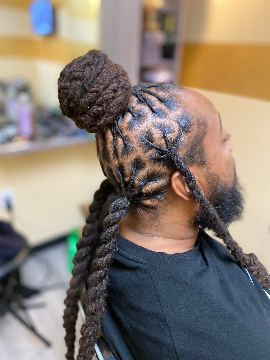 Locs And Holistic Vibes