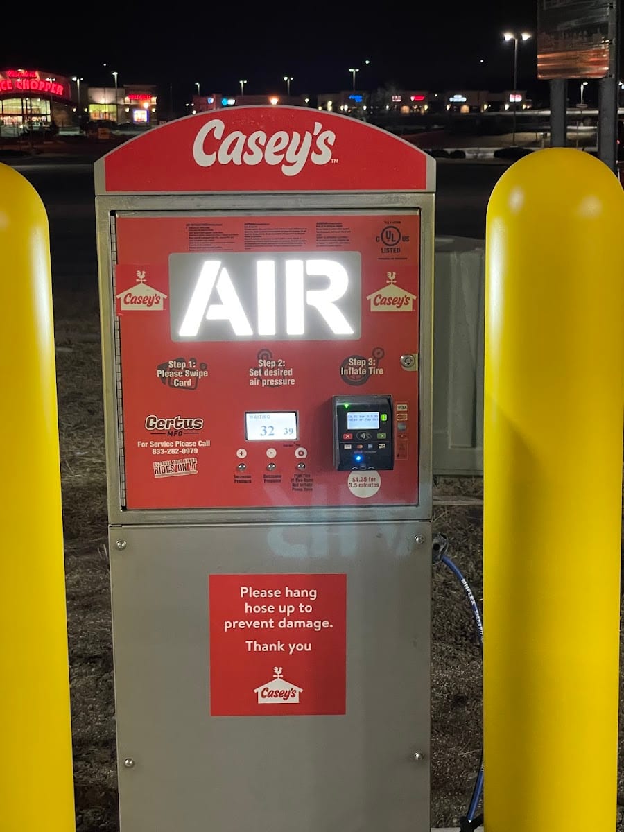 Casey's, photo 4