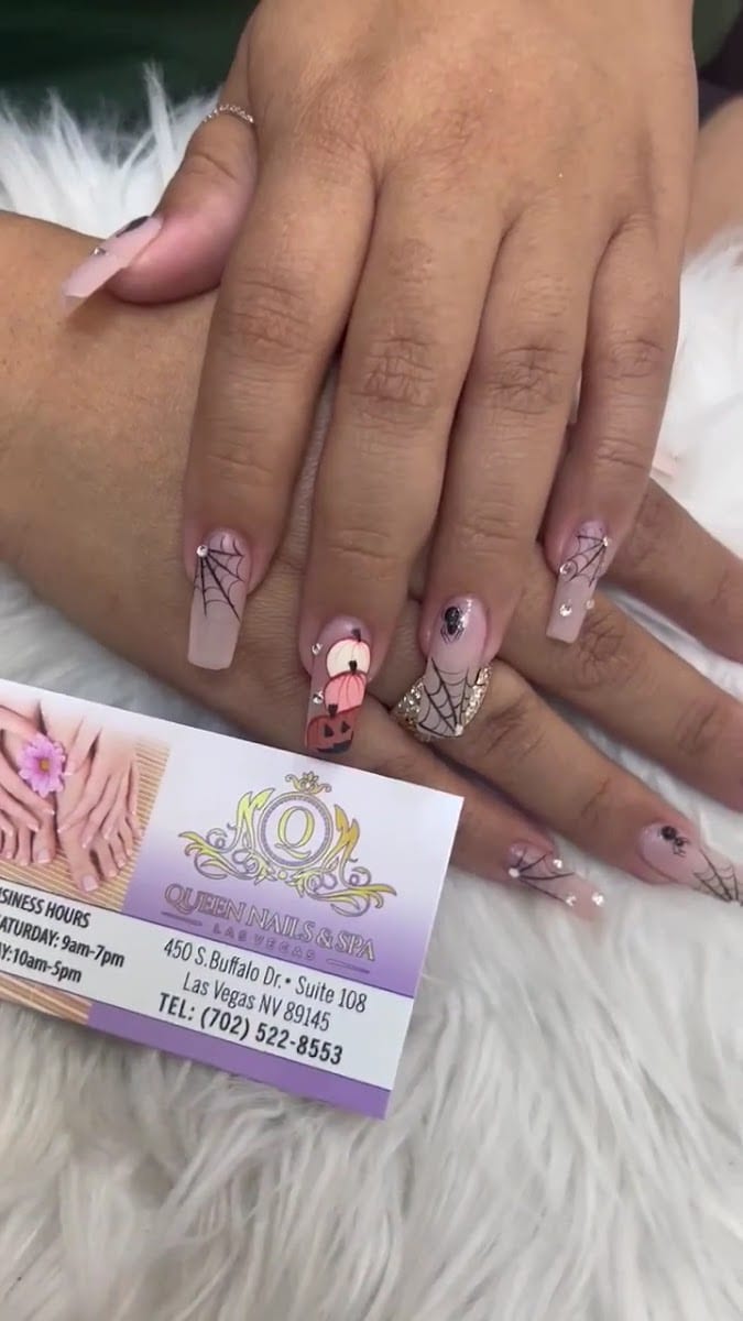 Queen Nails & Spa, photo 3