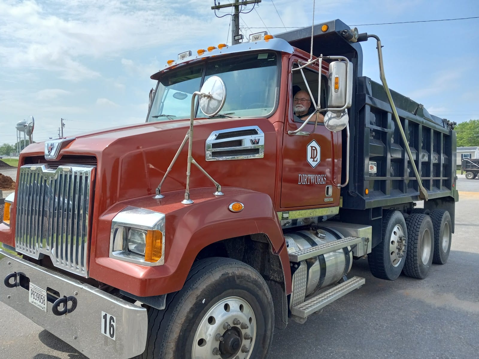 DL Dirtworks and Landscape Supplies