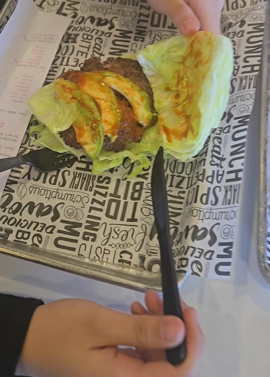 MOOYAH Burgers, Fries & Shakes, photo 3
