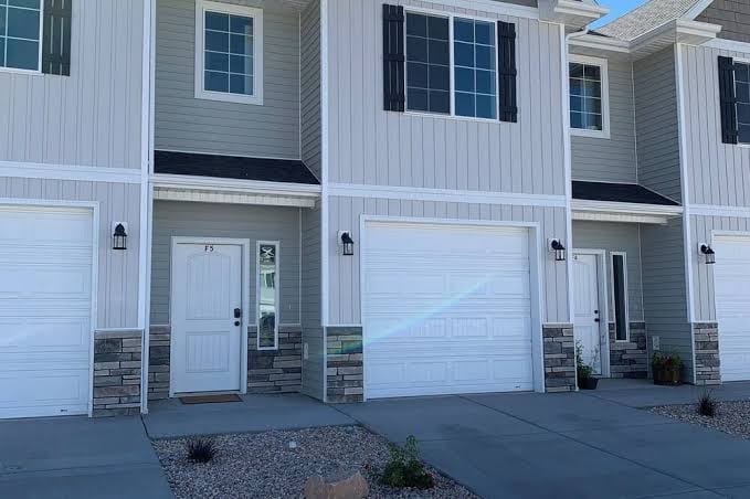 Cedar Park Oasis - Three-Bedroom House